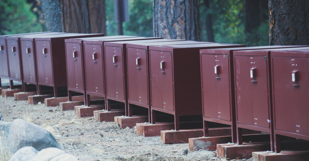 The Ultimate Guide to Choosing Animal-Proof Trash Cans: What to Look For